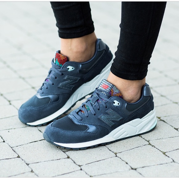 new balance 999 sold